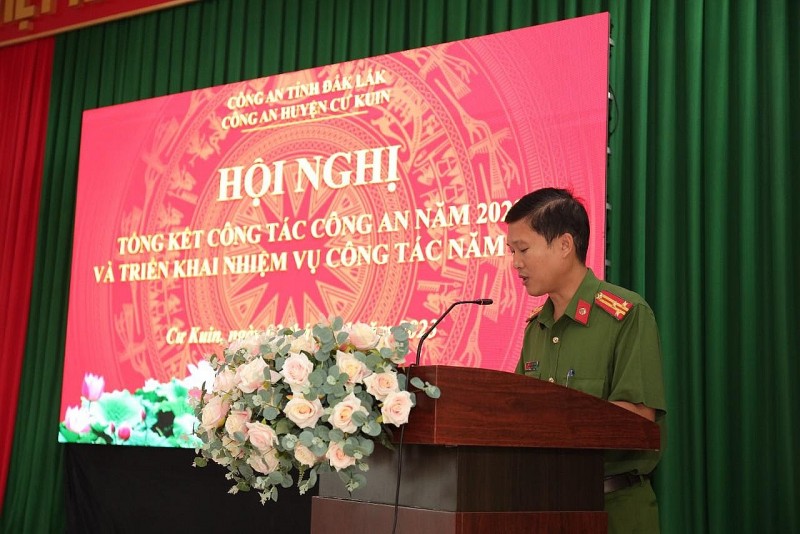 Thượng tá Nguyễn Cao Quyết, Trưởng Công an huyện phát biể