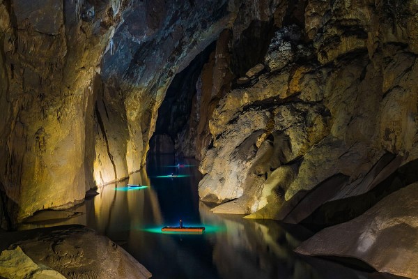 Sơn Đoòng vào top 10 hang động đáng kinh ngạc nhất thế giới
