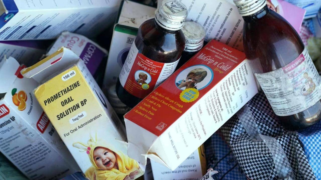 WHO đưa ra cảnh báo mới trước thuốc ho trẻ em bị nhiễm độc