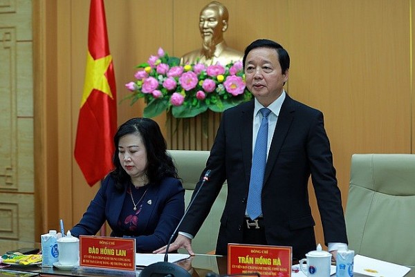 Phó Thủ tướng Trần Hồng Hà: Nhiều cơ chế, chính sách y tế bộc lộ bất cập, hạn chế