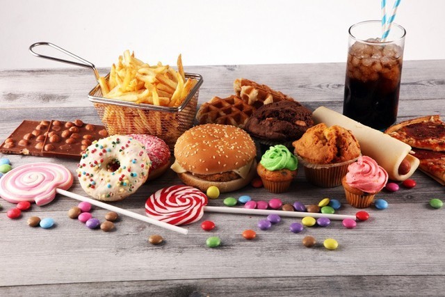 Mắc bệnh đái tháo đường có phải kiêng tuyệt đối thực phẩm chứa đường?