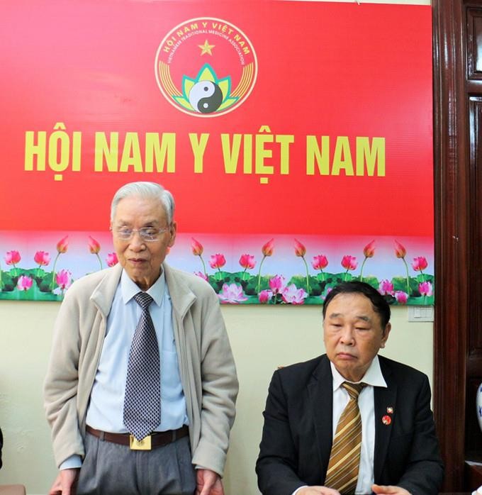 Hội Nam y Việt Nam và Hội Giáo dục chăm sóc sức khỏe cộng đồng Việt Nam củng cố, tăng cường hợp tác