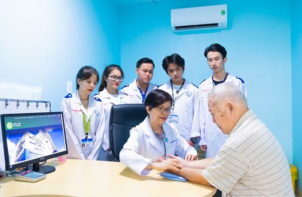 Tầm quan trọng và xu hướng phát triển của Y dược cổ truyền Việt Nam