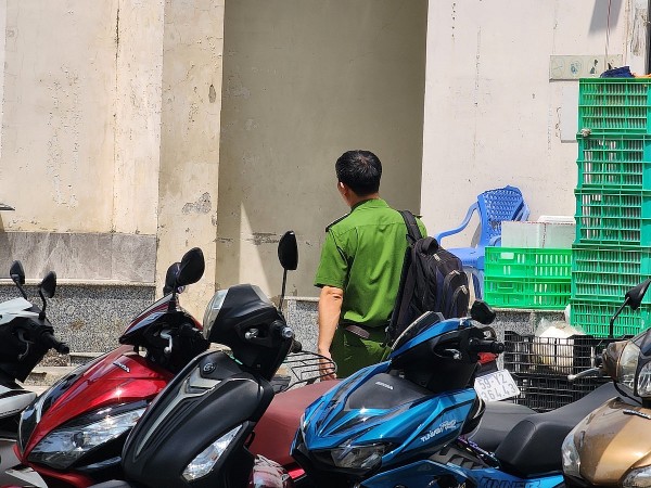 Nghi án chồng sát hại vợ rồi nhảy lầu tự tử