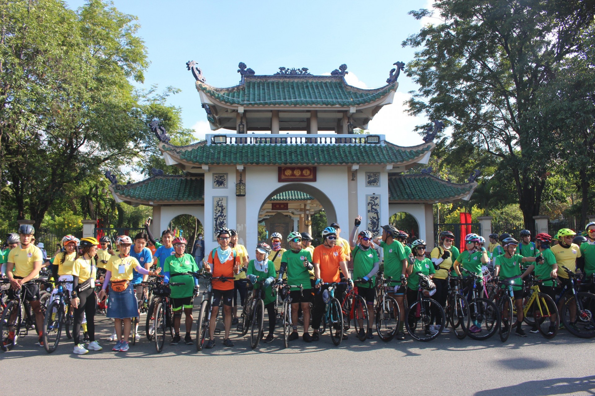 Hơn một ngàn vận động viên tham gia chương trình chạy xe đạp cộng đồng “Hành trình về di sản” vì người nghèo TP.Biên Hoà.