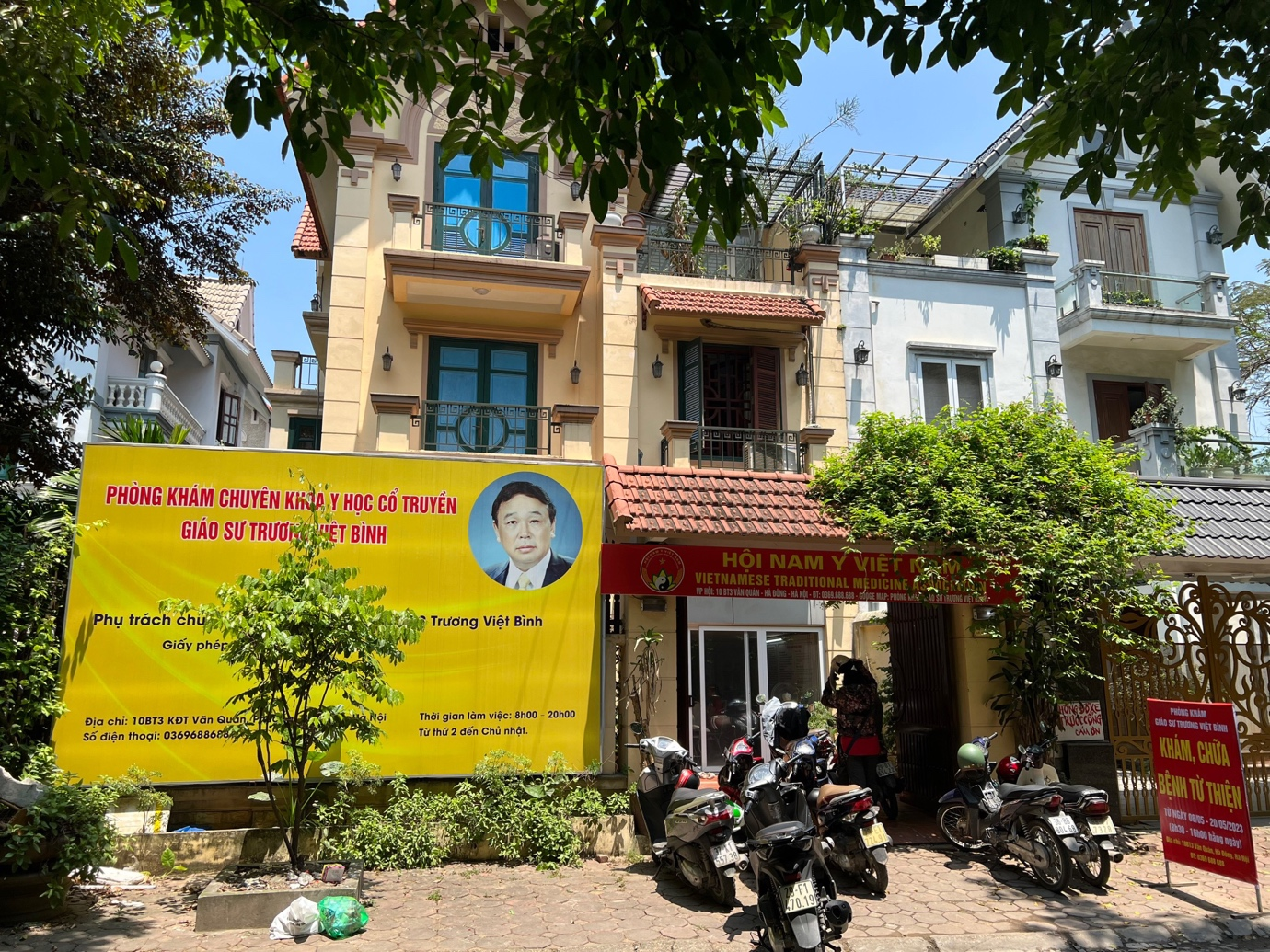 Phòng khám chuyên khoa Y học cổ truyền Giáo sư Trương Việt Bình tổ chức khám chữa bệnh từ thiện