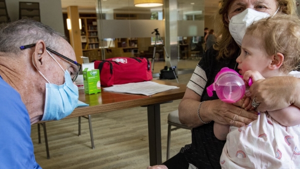 GAVI: Tỷ lệ tiêm chủng ở trẻ em bắt đầu phục hồi sau đại dịch COVID-19