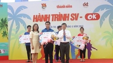 Sinh viên Bến Tre trải nghiệm "Hành trình SV - OK"