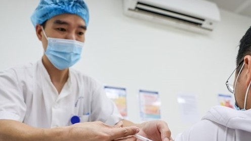 Điều chỉnh COVID-19 từ nhóm A sang nhóm B, xem xét công bố hết dịch