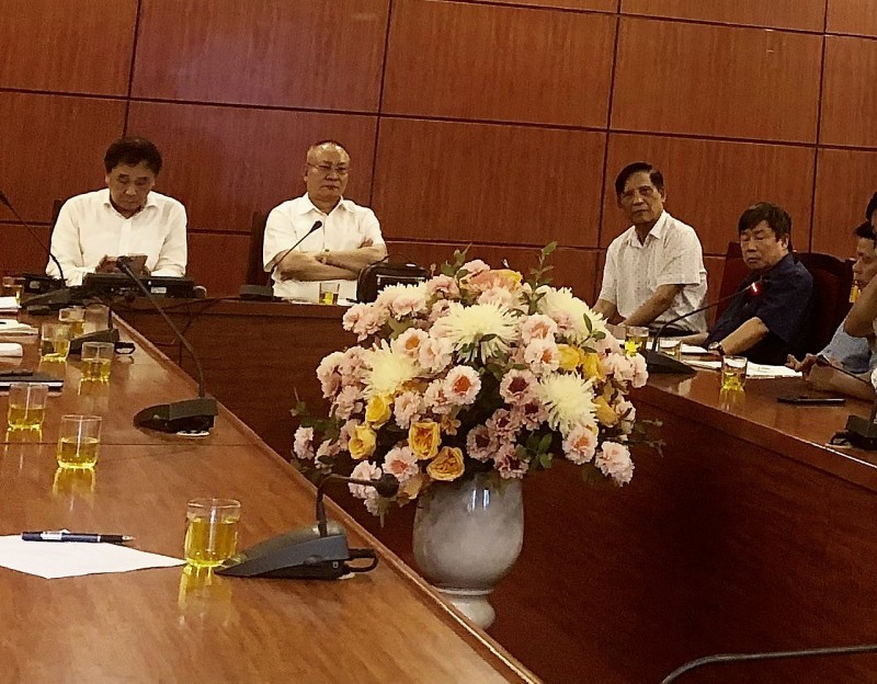 Lãnh đạo Hội Nam y Việt Nam dự họp sơ kết 6 tháng đầu năm của Chi hội Nam y Hùng Vương