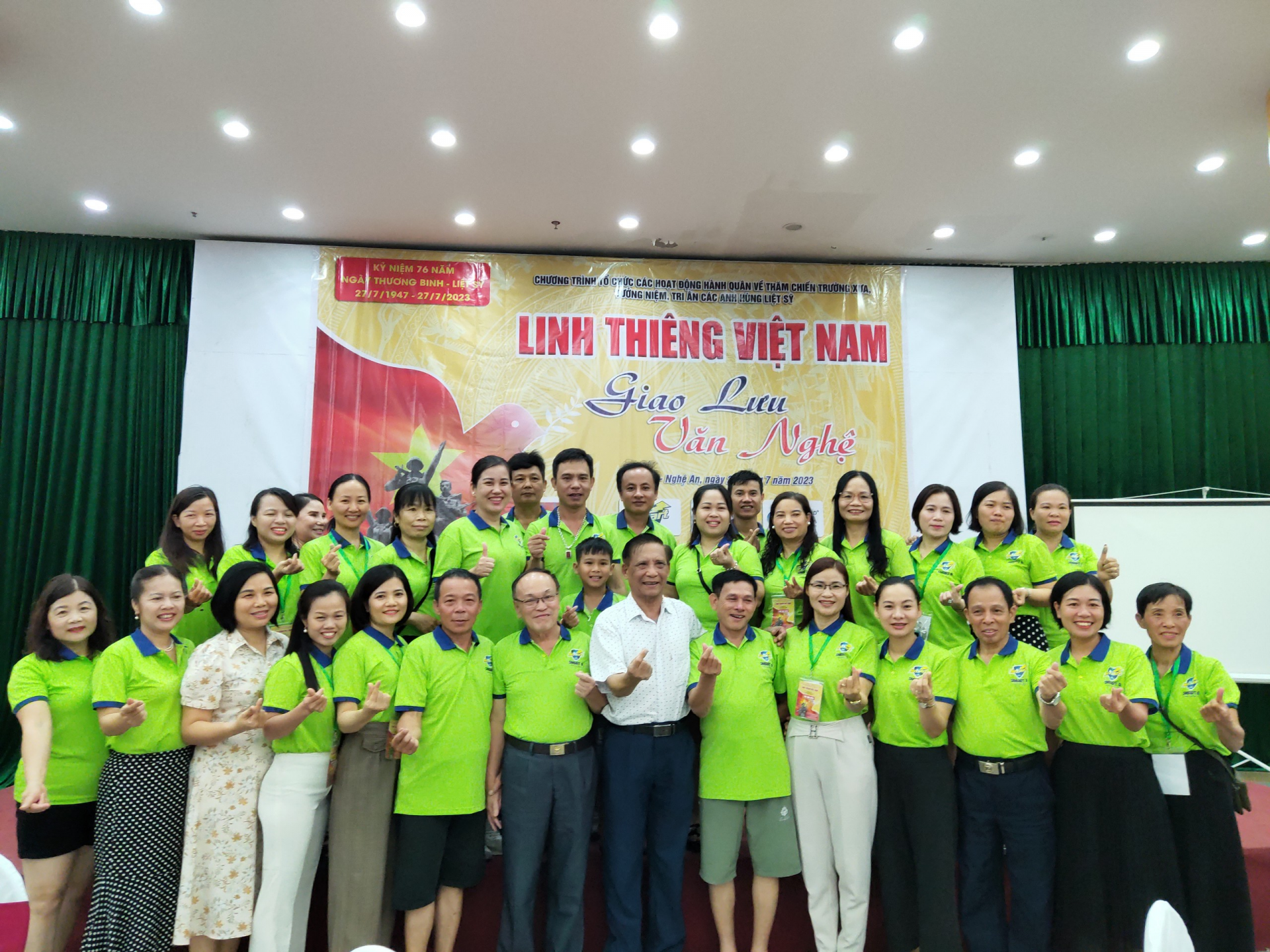 Đoàn "Linh thiêng Việt Nam" tưởng niệm, tri ân Anh hùng Liệt sỹ tại các chiến trường lịch sử