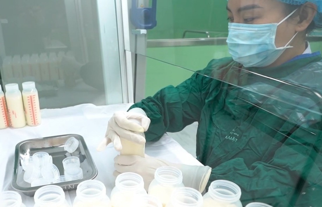 Mở rộng chính sách thai sản để trẻ em có khởi đầu dinh dưỡng tốt