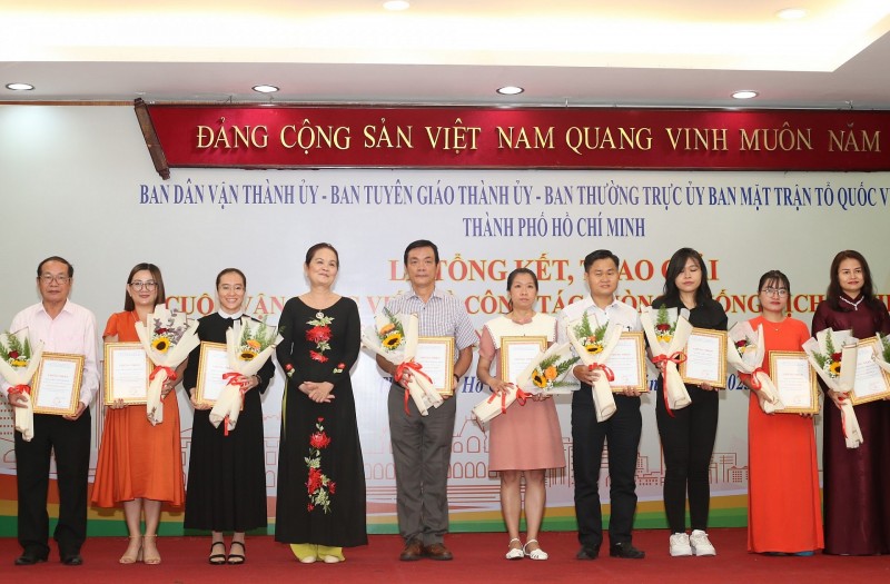 Ghi nhận, biểu dương những tấm gương điển hình trong công tác phòng, chống dịch Covid-19