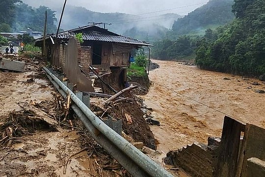 Chủ động dự báo thiên tai, bảo đảm an toàn cho nhân dân