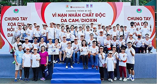 Agribank đồng hành chương trình vì nạn nhân chất độc màu da cam/dioxin Agribank đồng hành chương trình vì nạn nhân chất độc màu da cam/dioxin