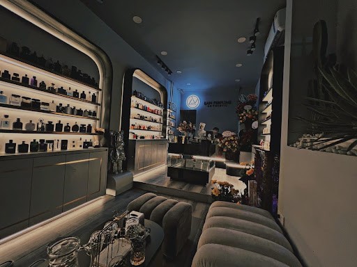 5 Quốc gia có nền công nghiệp nước hoa phát triển nhất 5 Quốc gia có nền công nghiệp nước hoa phát triển nhất