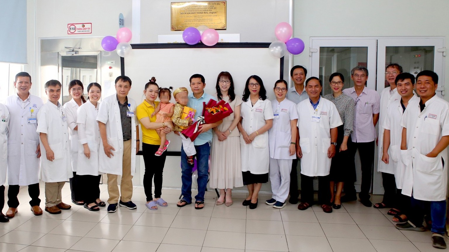 Ghép tế bào gốc tự thân cứu sống bệnh nhi 4 tuổi