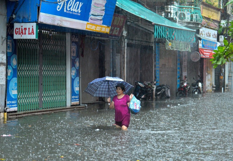 Thành phố Bắc Giang chỉ đạo công tác an toàn thực phẩm trong mùa mưa bão