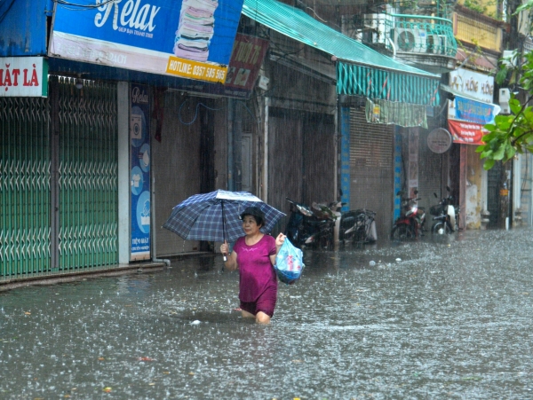 Thành phố Bắc Giang chỉ đạo công tác an toàn thực phẩm trong mùa mưa bão