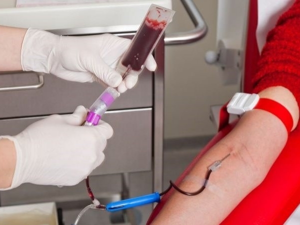 Quy định giá tối đa và chi phí cho việc xác định giá chế phẩm máu