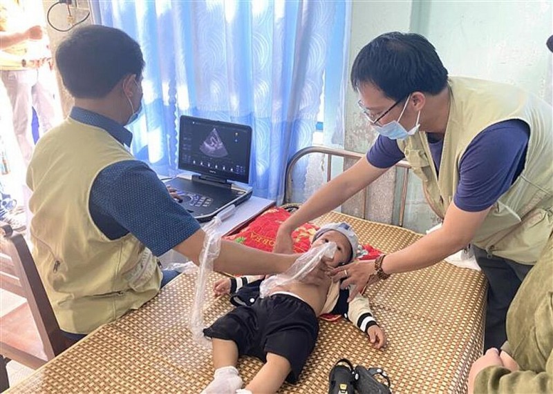 Khám tầm soát, điều trị miễn phí các dị tật tim bẩm sinh cho trẻ tại Phú Yên
