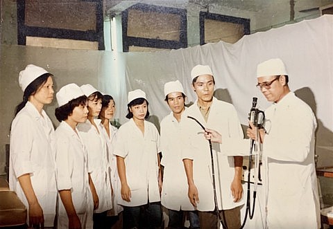 GS.TSKH Đặng Ngọc Ký - người tiên phong xây dựng và phát triển y học nội soi tại Việt Nam