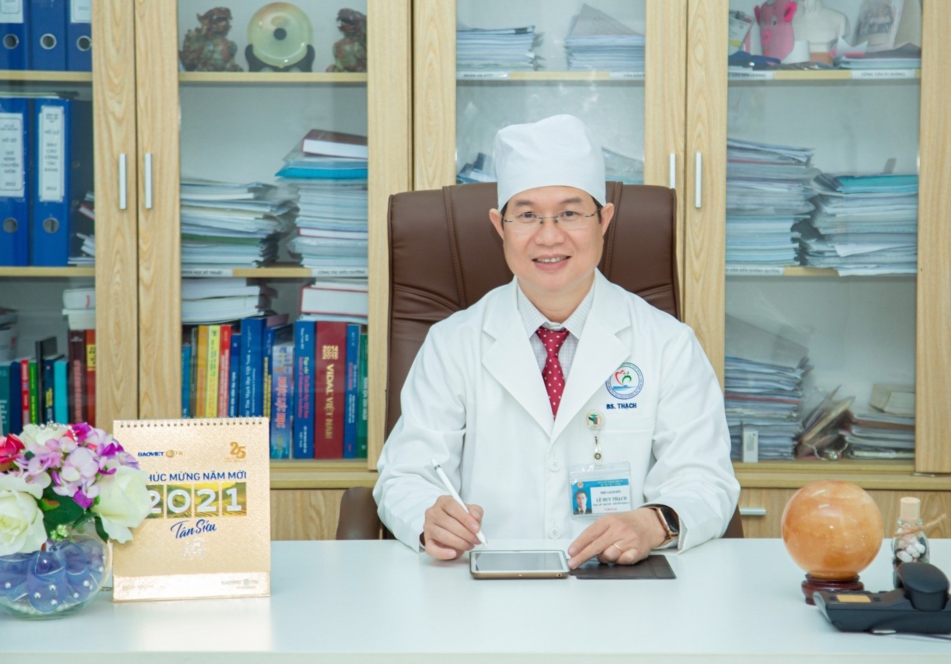 Bác sĩ Lê Huy Thạch: Người thầy thuốc ưu tú, sáng tạo, yêu nghề và hết lòng vì người bệnh