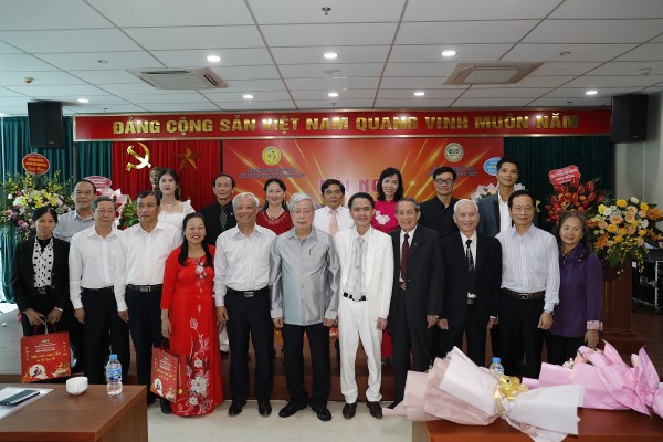 Hội nghị doanh nghiệp “Với sứ mệnh vì sức khoẻ cộng đồng Việt”