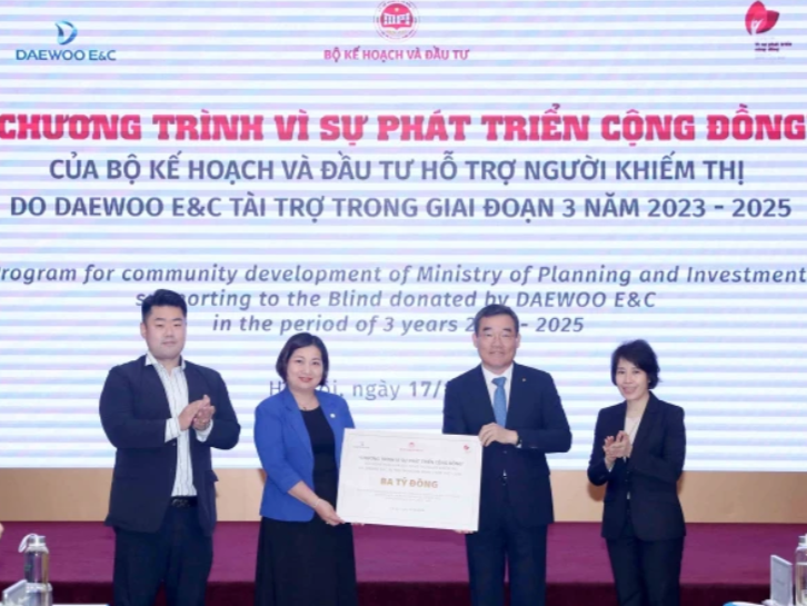 Hàn Quốc hỗ trợ người khiếm thị vươn lên, xây dựng xã hội Việt Nam bền vững