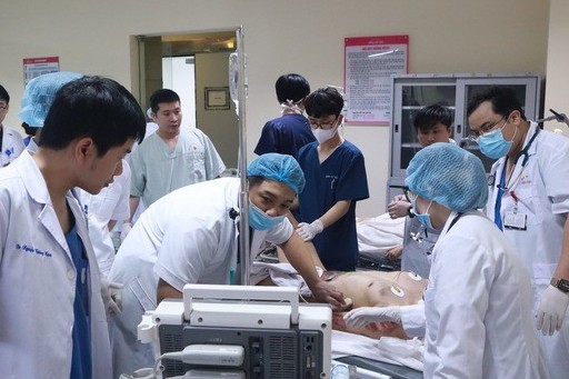 Thi viết về gương điển hình tiên tiến, người tốt, việc tốt ngành y tế Hà Nội năm 2024