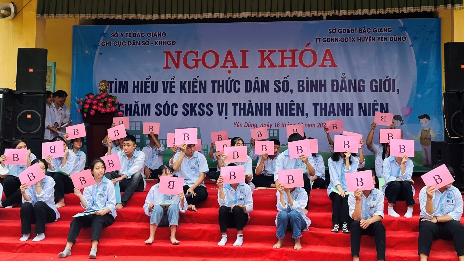 Bắc Giang tuyên truyền về dân số, bình đẳng giới, chăm sóc sức khỏe sinh sản cho học sinh