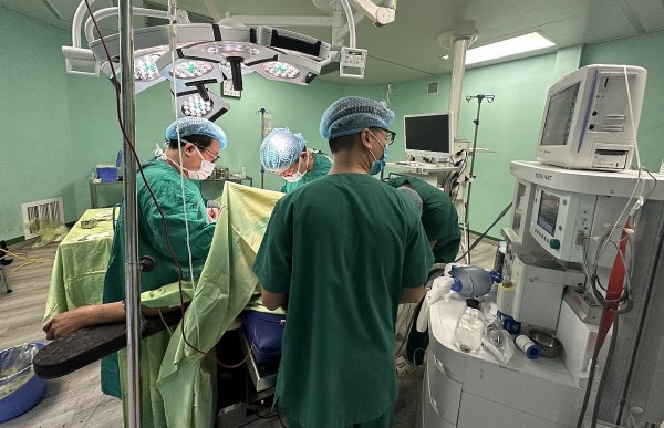 Bệnh viện Phúc Sơn kịp thời cứu sống bệnh nhân bị vết thương thấu tim