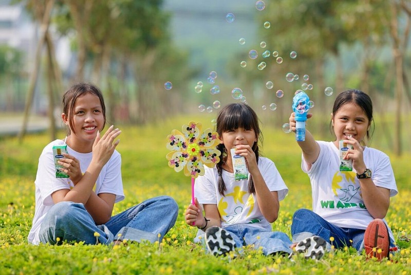 Vinamilk giành Giải Human Act Prize và Dự án Bền bỉ tại Giải thưởng Hành động vì cộng đồng