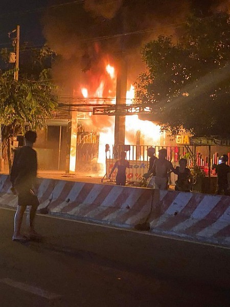 Bình Dương: xảy ra cháy nổ tại quán karaoke Gia Hân
