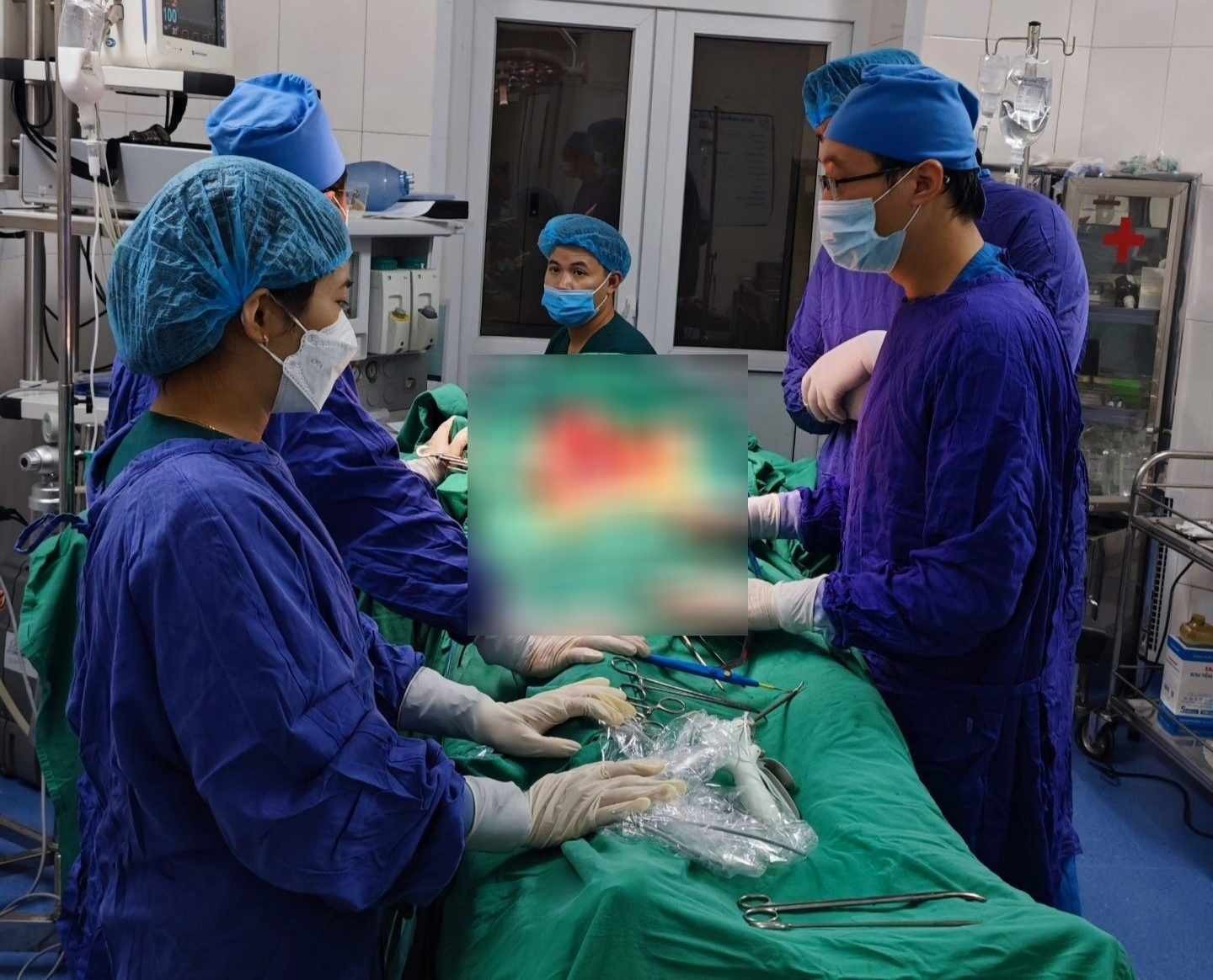 BVĐK Đống Đa: Phẫu thuật cắt gan thành công cho bệnh nhân 62 tuổi