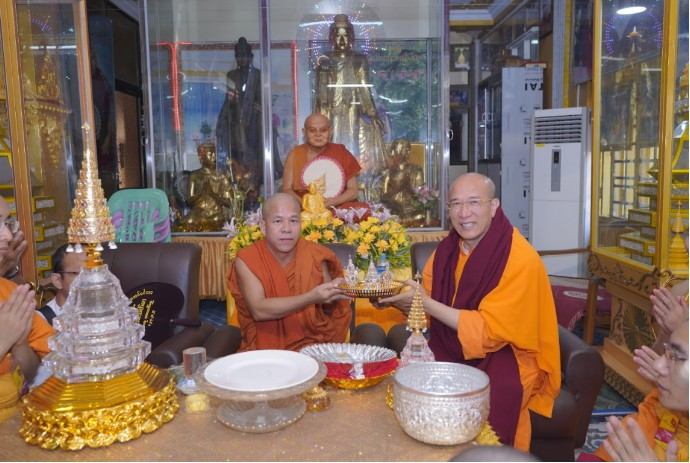 Chùa Ba Vàng khẳng định: “Xá lợi của Đức Phật là biểu tượng tôn giáo cao quý và thiêng liêng của đạo Phật”