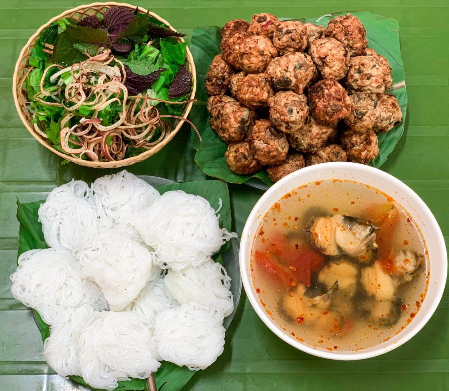 Bún ốc Cô Huệ – Món ăn gây thương nhớ