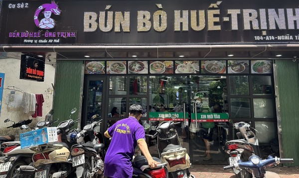 Bún bò Huế Trịnh- Hương vị cố đô giữa lòng Hà Nội