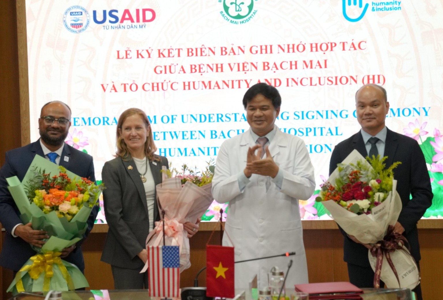 Hoa Kỳ hỗ trợ Bệnh viện Bạch Mai cải thiện chăm sóc đột quỵ
