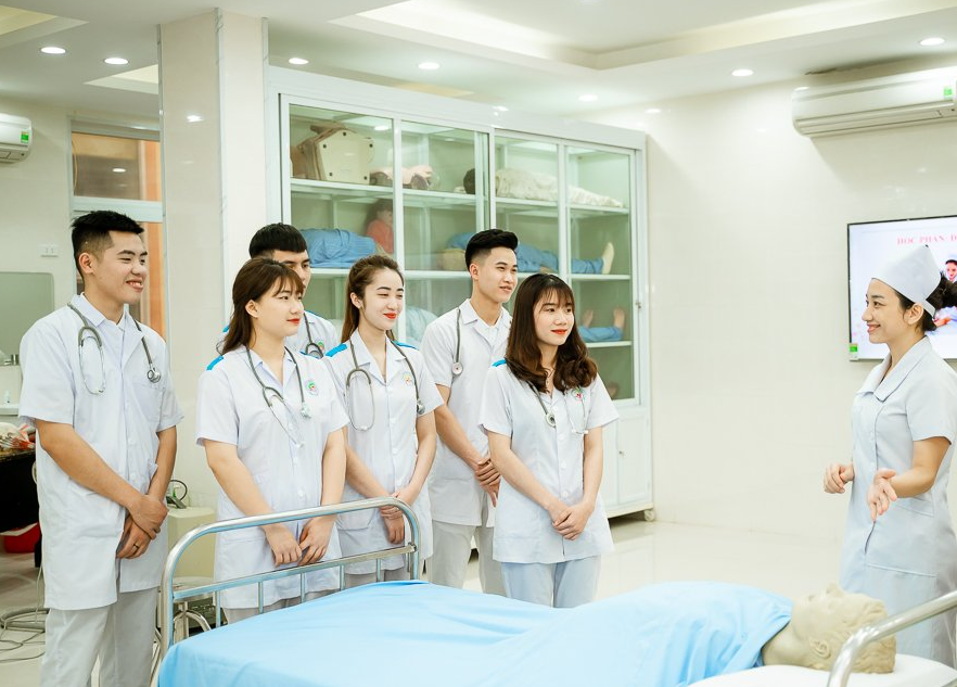 Trường Cao đẳng Y tế Phú Thọ đào tạo mã ngành Cao Đẳng Y Sỹ Đa Khoa