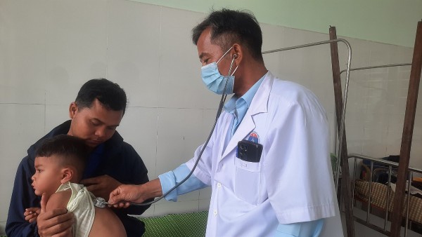 Khó khăn vì thiếu trang thiết bị y tế tại phòng khám Đa khoa của một huyện miền núi tỉnh Quảng Nam