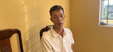 Khởi tố 2 đối tượng cầm súng xông vào cướp ngân hàng ở Quảng Nam