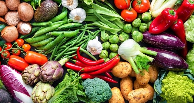 Phòng tránh ngộ độc thực phẩm trong dịp Tết