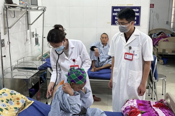Tiếp tục đưa bác sĩ giỏi về hỗ trợ các huyện khó khăn của tỉnh Lào Cai