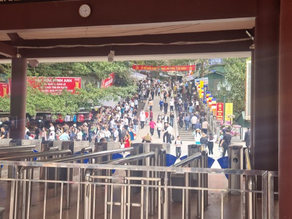 Lễ hội Chùa Hương đã đón 265 nghìn lượt khách