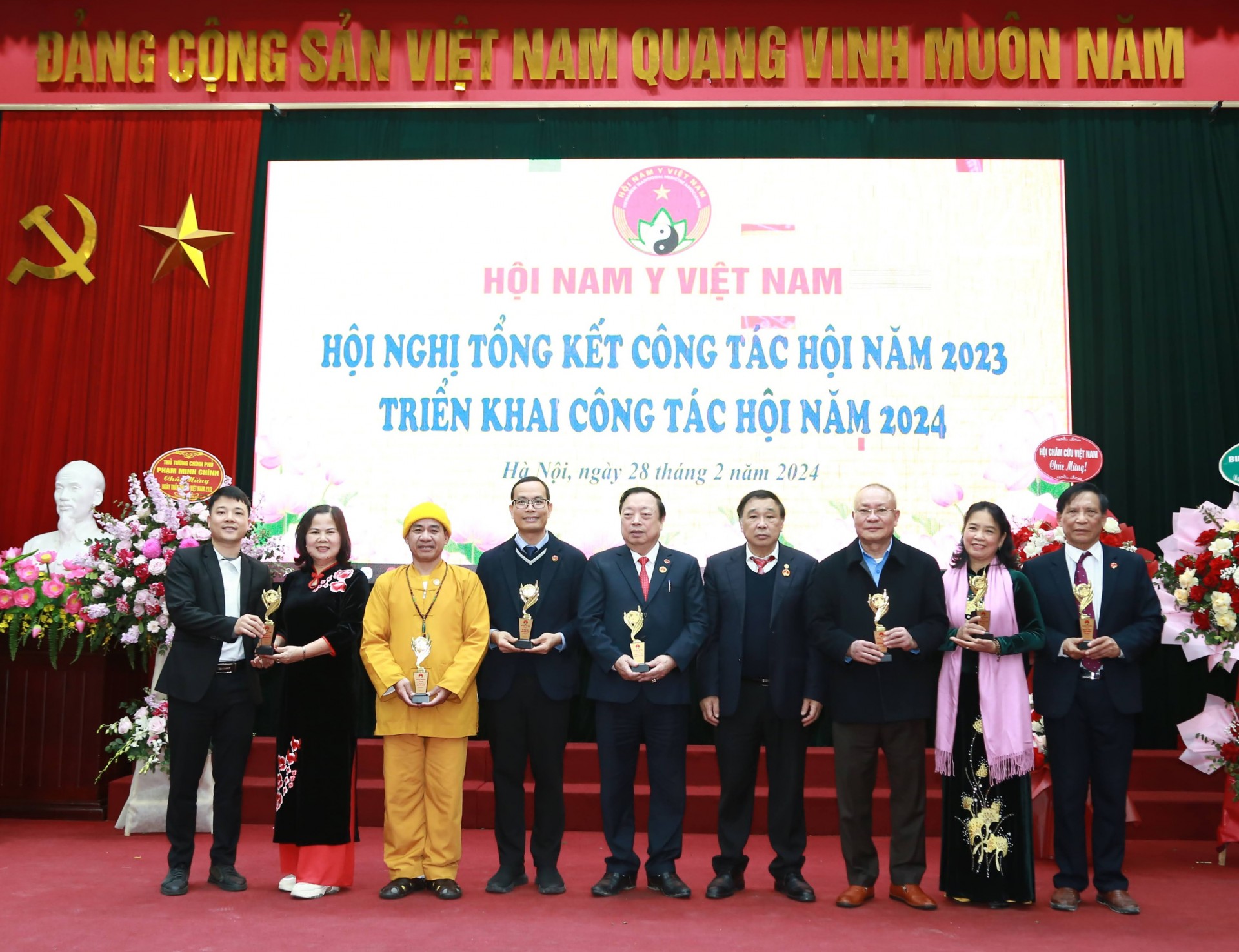 Hà Nội: Hội Nam Y Việt Nam tổ chức Hội nghị Tổng kết Công tác Hội năm 2023 và Triển khai nhiệm vụ công tác năm 2024 Khu vực phía Bắc