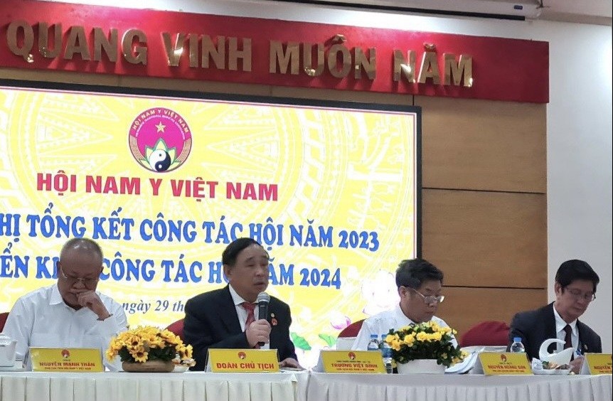 Hội Nam y Việt Nam Tổng kết Công tác Hội năm 2023 và Triển khai nhiệm vụ năm 2024 khu vực phía Nam