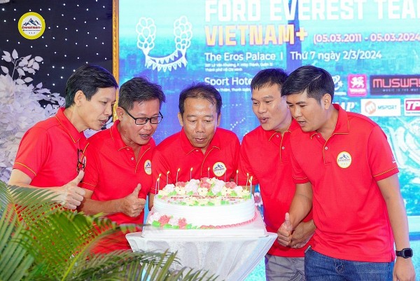 TP.HCM: Kỷ niệm sinh nhật lần thứ 13 cùng câu lạc bộ “Ford Everest Team Việt Nam +” phía Nam