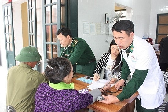 Tập huấn quân y đồn biên phòng và nhân viên y tế thôn bản các tỉnh phía Bắc