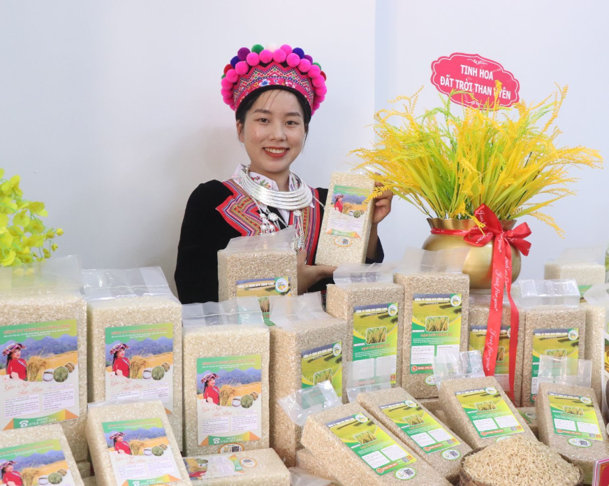 Lai Châu: Phát huy nội lực, xây dựng nông thôn mới nâng cao